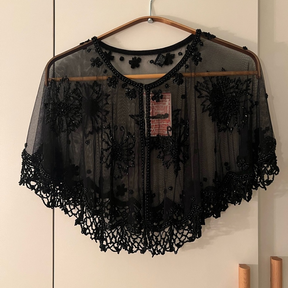 Vintage beaded caplet - new with tags.